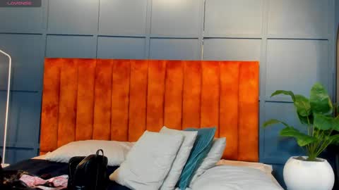 Hermione Scott online show from 12-30-24, 12:52