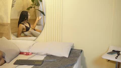 Hermione Scott online show from 01-14-25, 01:28