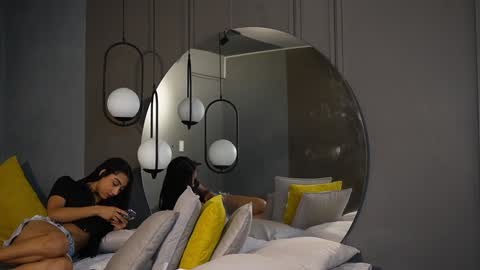 Hermione Scott online show from 02-04-25, 01:38