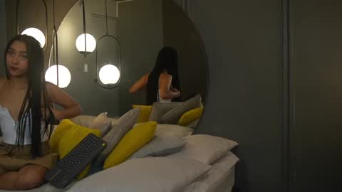 Hermione Scott online show from 02-06-25, 01:43