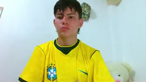 Snapshot of herrerabuitragroedwin chatting on 05-24-26, 12:37 valentin 123 online show from 05-24-26, 12:37
