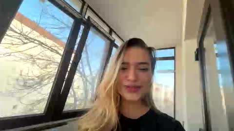 Snapshot of herulesshemoans chatting on 12-17-25, 08:31 herulesshemoans online show from 12-17-25, 08:31