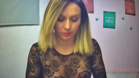 Hestesiaxx online show from 09-08-25, 11:26