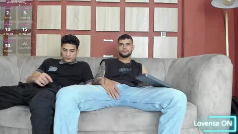 Snapshot of heteros_men chatting on 03-09-25, 01:35 heteros men online show from 03-09-25, 01:35