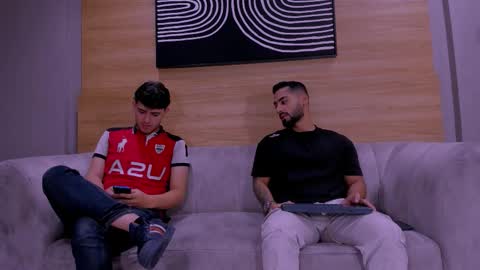 Snapshot of heteros_men chatting on 12-01-25, 01:49 heteros men online show from 12-01-25, 01:49