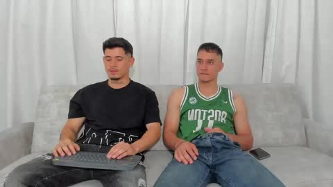 heteros men online show from 04-25-26, 02:14