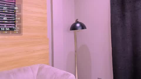 Snapshot of heteros_men chatting on 06-01-26, 02:08 heteros men online show from 06-01-26, 02:08