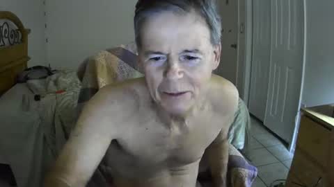 hewes1 online show from 12-30-24, 07:48