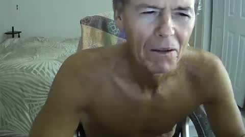 hewes1 online show from 11-05-25, 10:26