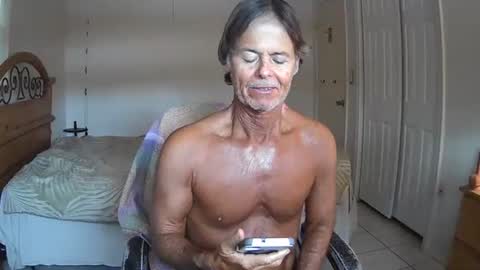 hewes1 online show from 04-14-26, 12:11