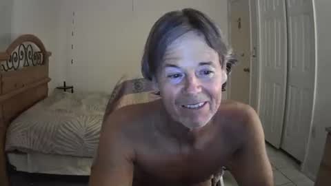 hewes1 online show from 04-21-26, 06:41