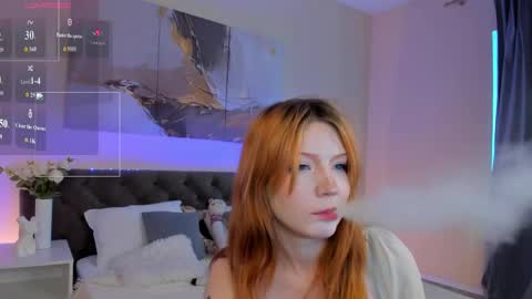 Snapshot of hey_lexy chatting on 05-22-26, 09:37 Lexy GMT1 0200 am-0900am Mon Tue online show from 05-22-26, 09:37