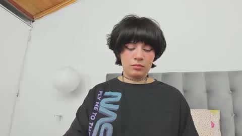Snapshot of hey_noraly chatting on 02-10-25, 07:47 Noraly  online show from 02-10-25, 07:47