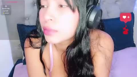 heyemi09 online show from 06-25-26, 10:36