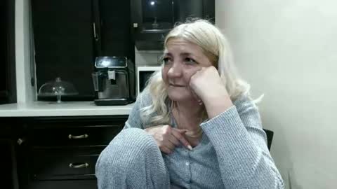 Heyheygrey online show from 02-14-26, 07:43