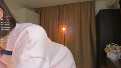 Laura online show from 02-22-26, 06:39