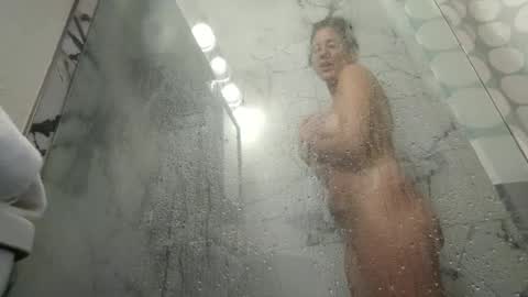 Snapshot of heynicole01 chatting on 06-23-26, 07:45 FlexieFae online show from 06-23-26, 07:45