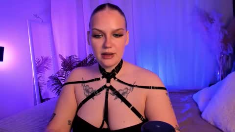 heynoirsam online show from 03-04-26, 06:19