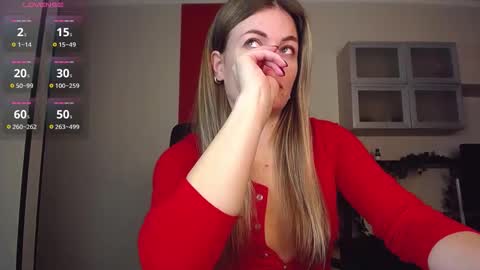 Lina online show from 11-29-25, 11:35