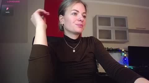 Lina online show from 01-08-26, 08:05