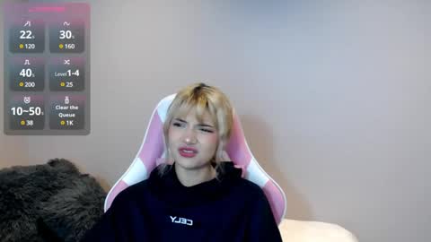 Snapshot of hi_scarlett chatting on 01-22-25, 12:27 hi_scarlett online show from 01-22-25, 12:27