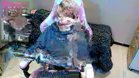 Snapshot of hi_scarlett chatting on 01-26-25, 01:36 hi_scarlett online show from 01-26-25, 01:36