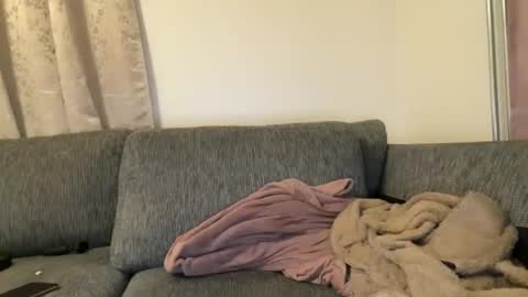 Snapshot of hichemlacoste333 chatting on 09-19-25, 12:34 hichemlacoste333 online show from 09-19-25, 12:34