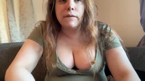 Snapshot of hichemlacoste333 chatting on 09-23-25, 12:41 hichemlacoste333 online show from 09-23-25, 12:41