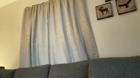 Snapshot of hichemlacoste333 chatting on 11-10-25, 02:05 hichemlacoste333 online show from 11-10-25, 02:05