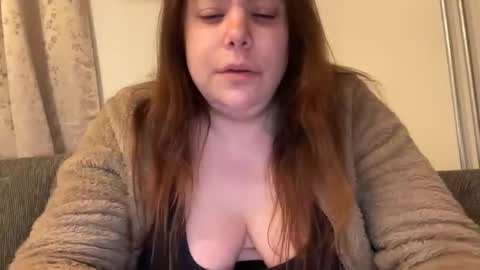 Snapshot of hichemlacoste333 chatting on 11-11-25, 02:11 hichemlacoste333 online show from 11-11-25, 02:11