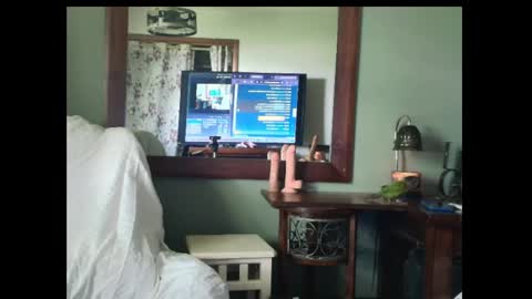 hidden_gold_milf online show from 04-27-26, 05:11