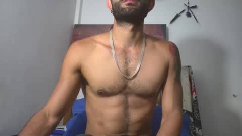 hideonbush online show from 03-11-26, 11:05