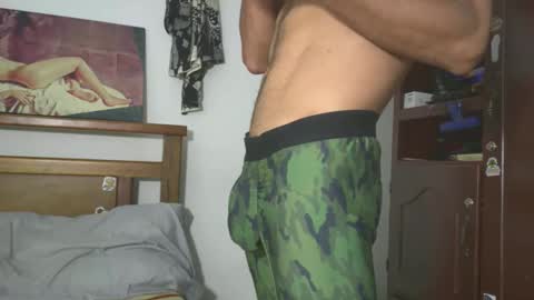 hideonbush online show from 04-25-26, 06:05