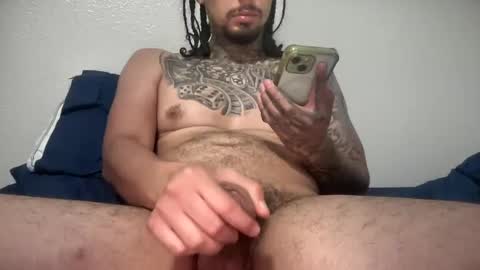 Snapshot of hihello300 chatting on 09-14-25, 10:20 hihello300 online show from 09-14-25, 10:20