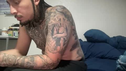 hihello400 online show from 11-26-25, 09:43