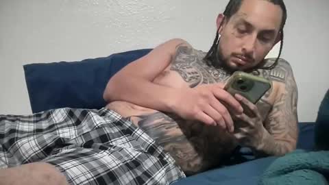 hihello7777 online show from 01-11-26, 12:04