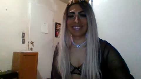 Snapshot of hihheelstranny chatting on 11-01-25, 09:11 hihheelstranny online show from 11-01-25, 09:11