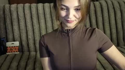 Snapshot of hihika chatting on 02-28-26, 09:27 HIHIKA online show from 02-28-26, 09:27