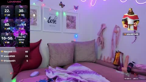 Snapshot of hikariween chatting on 02-09-25, 05:43 Hikariween online show from 02-09-25, 05:43