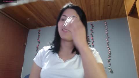 hilaril18 online show from 02-02-26, 12:09