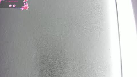 Hilary Thomsom online show from 12-17-25, 12:33