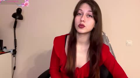 Hi Im Elizabeth online show from 01-14-26, 04:23