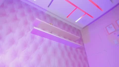  Hillary  online show from 02-13-25, 08:06