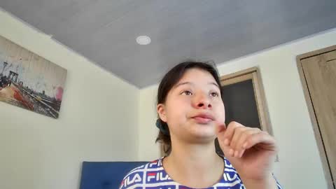 himawary_soin5 online show from 05-11-26, 04:04