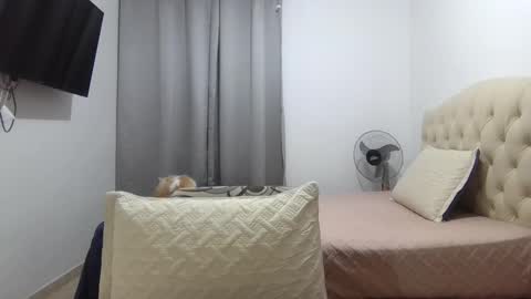 Hi moreno online show from 11-28-25, 02:14