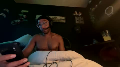himthere_ online show from 05-17-26, 03:04