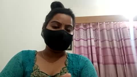 Snapshot of himuhimu22 chatting on 10-23-25, 03:44 himuhimu22 online show from 10-23-25, 03:44