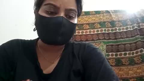 Snapshot of himuhimu22 chatting on 10-26-25, 06:52 himuhimu22 online show from 10-26-25, 06:52