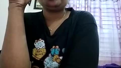 Snapshot of himuhimu22 chatting on 11-14-25, 10:14 himuhimu22 online show from 11-14-25, 10:14