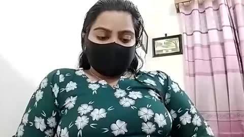 Snapshot of himuhimu22 chatting on 12-02-25, 06:36 himuhimu22 online show from 12-02-25, 06:36